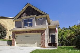 10 Carriage Hls Dr SE in Cartersville, GA - Building Photo