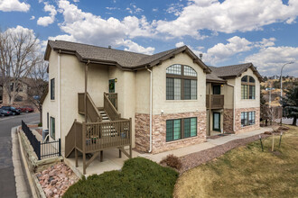 Arbors at Mountain Shadows in Colorado Springs, CO - Building Photo - Primary Photo