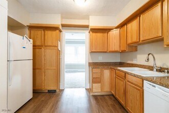 709 Pleasant View Dr in Des Moines, IA - Building Photo - Building Photo