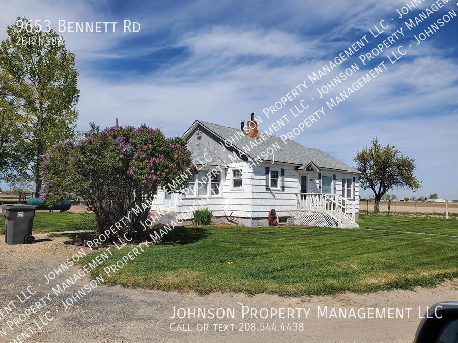 9653 Bennett Rd in Nampa, ID - Building Photo