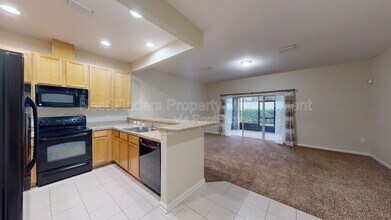 13339 Solar Dr in Jacksonville, FL - Building Photo - Building Photo