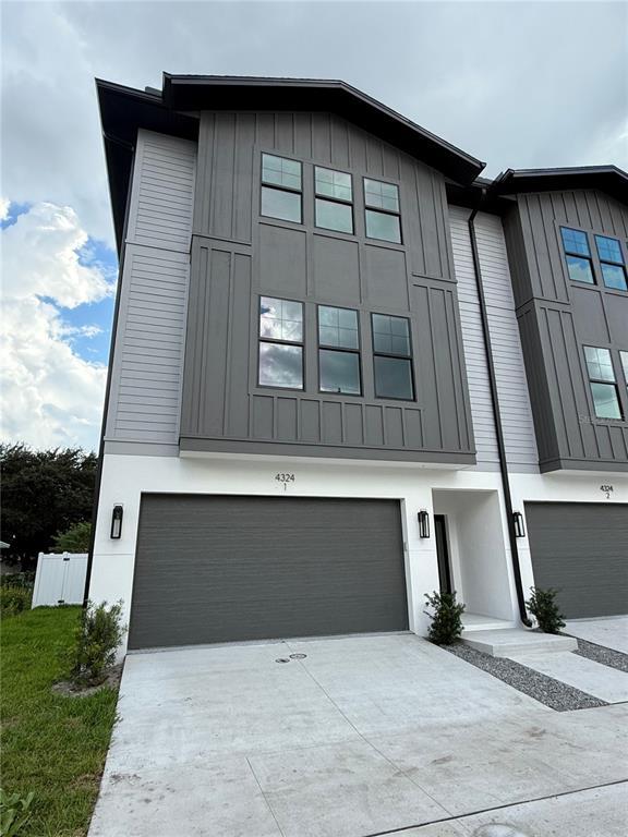 property at 4324 W Gray St