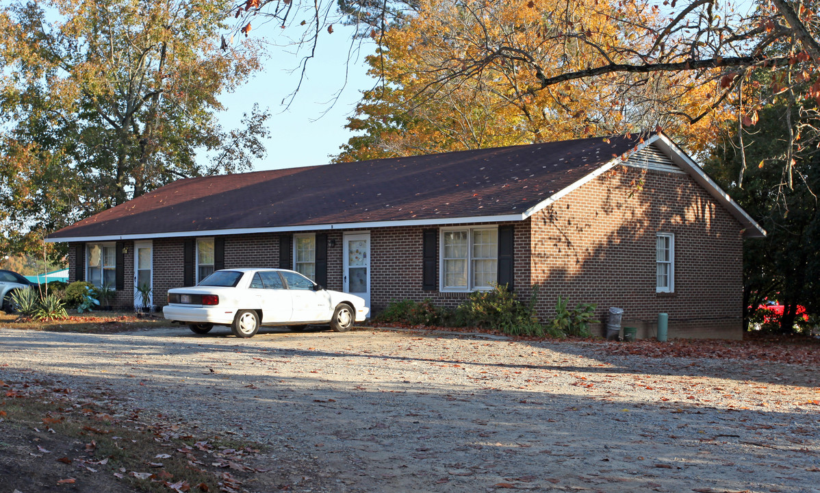 1105 S Lombard St in Clayton, NC - Building Photo