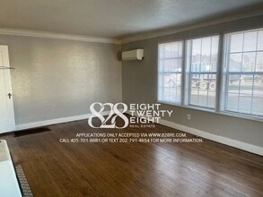2300 N Youngs Blvd in Oklahoma City, OK - Building Photo - Building Photo