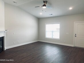 4227 Laurel Rdg Dr in Greenville, NC - Building Photo - Building Photo
