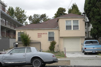 2823-2827 High St in Oakland, CA - Building Photo - Building Photo