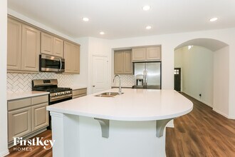 10539 Dolce Ln in Arcola, TX - Foto de edificio - Building Photo