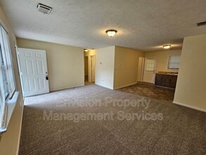 115 Jay Ln in Hampton, GA - Building Photo - Building Photo