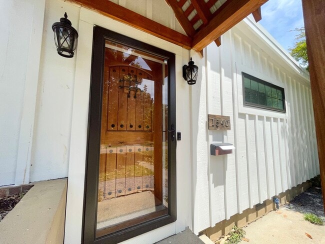 1540 Wilhurst St in Jackson, MS - Building Photo - Building Photo