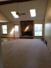 149 W L St in Jenks, OK - Foto de edificio - Building Photo