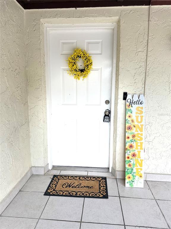 15423 W Pond Woods Dr in Tampa, FL - Building Photo - Building Photo