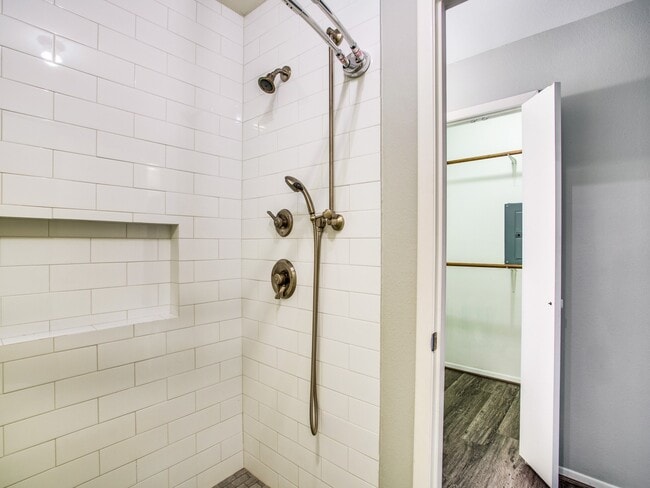 property at 1300 Fairview St