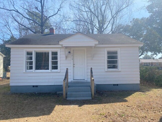 property at 1213 Washington St