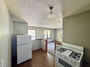 414 N Mulberry St in Warrensburg, MO - Building Photo - Building Photo