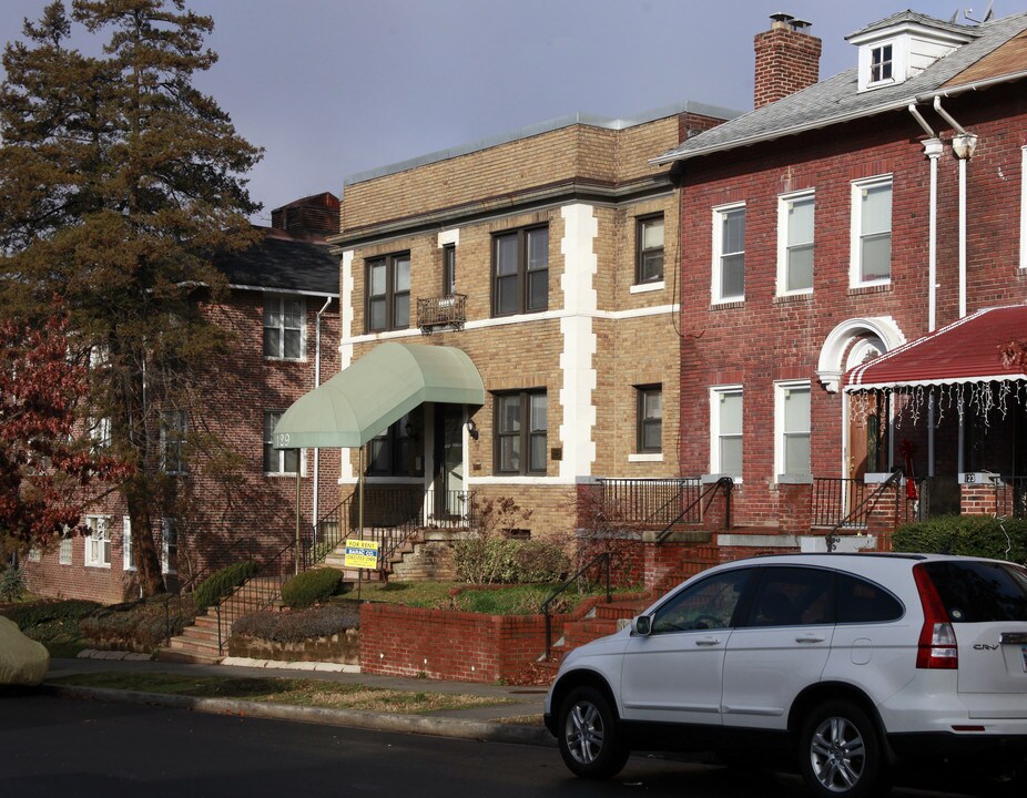 129 Webster St NW in Washington, DC - Building Photo