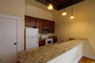 2801 Wyoming St-Unit -#C in St. Louis, MO - Building Photo - Building Photo