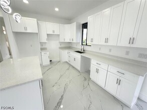 612 Ames St E in Lehigh Acres, FL - Building Photo - Building Photo