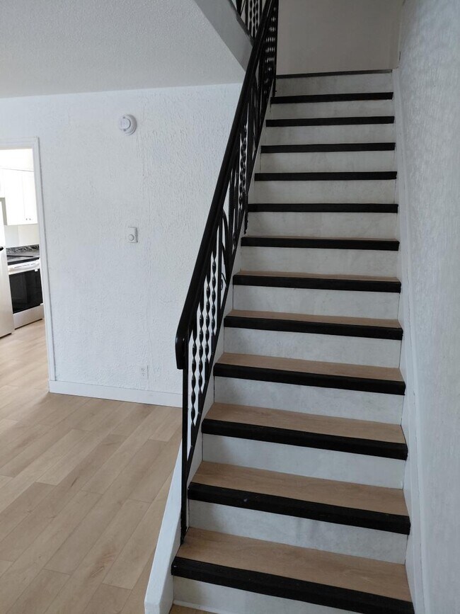 422 Royal St in Regina, SK - Building Photo - Building Photo