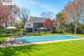 337 Noyac Path in Water Mill, NY - Building Photo - Building Photo