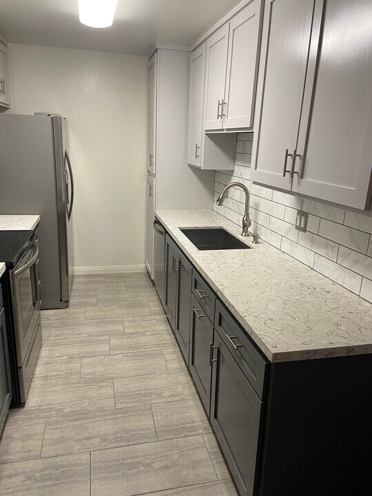 3565 Linden Ave, Unit 230 in Long Beach, CA - Building Photo