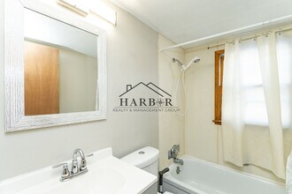 633 23rd St NE in Rochester, MN - Building Photo - Building Photo