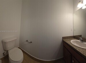 929 SW 147th Ave in Pembroke Pines, FL - Building Photo - Building Photo