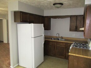 1500 Ensign Dr in Normal, IL - Building Photo - Building Photo