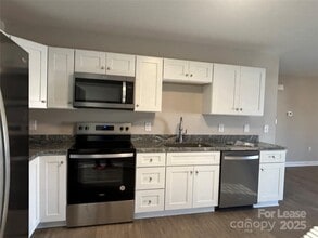 3301 Paul Elmore Rd in Lincolnton, NC - Building Photo - Building Photo