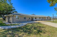 159 Speedway Rd in Bells, TX - Building Photo - Building Photo