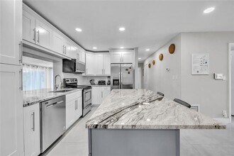 2631 NE 19th St in Pompano Beach, FL - Building Photo - Building Photo