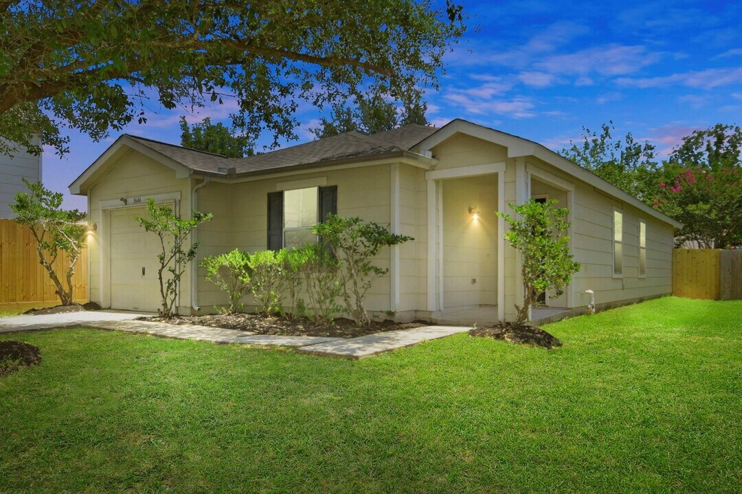 3646 Fuller Bluff Dr in Spring, TX - Building Photo