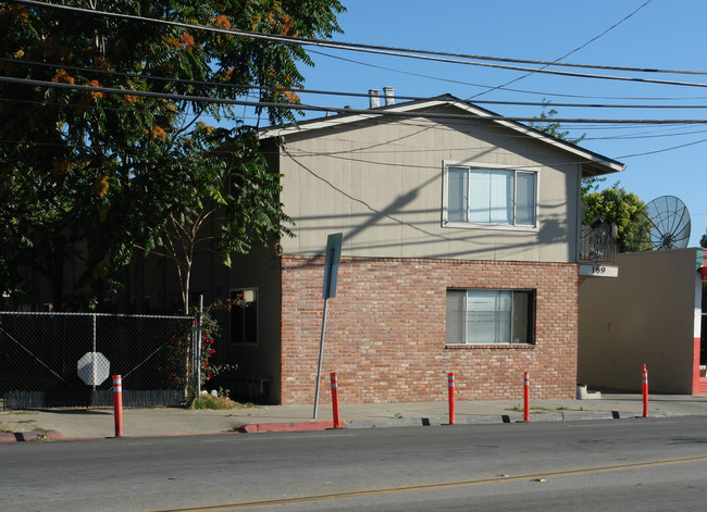 169 W Alma Ave in San Jose, CA - Building Photo - Building Photo