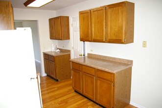767 Lippert Ln-Unit -2E in Glendale Heights, IL - Building Photo - Building Photo