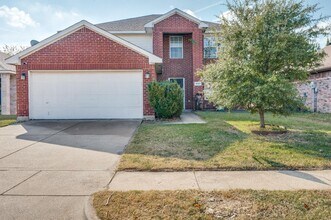 10141 Chapel Rock Dr in Fort Worth, TX - Building Photo - Building Photo