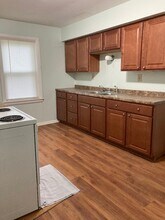 1546 W 45th St in Erie, PA - Building Photo - Building Photo