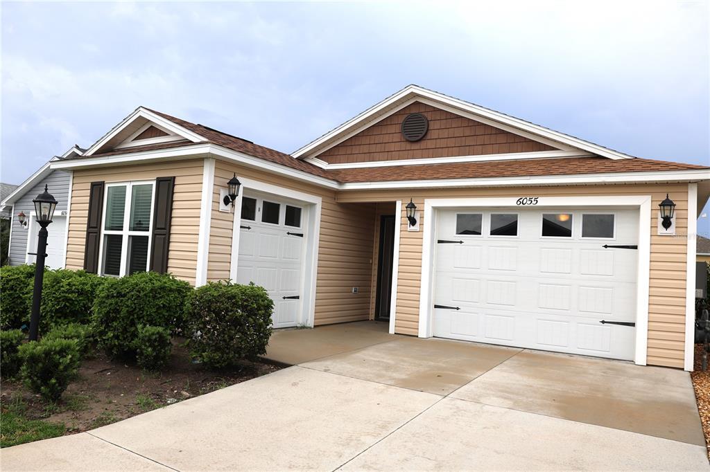 6055 Allen Ave in the Villages, FL - Building Photo