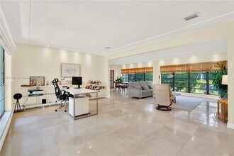 535 Palermo Ave in Coral Gables, FL - Building Photo - Building Photo