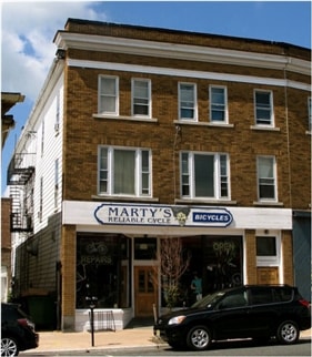 160 Main St