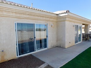 1869 Clubhouse Plaza in Bullhead City, AZ - Building Photo - Building Photo