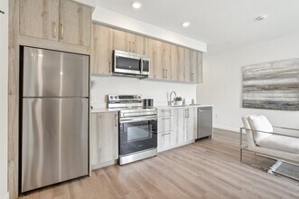 224 N Alvarado St in Los Angeles, CA - Building Photo - Building Photo