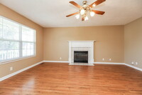 2829 Holsted Dr in Murfreesboro, TN - Foto de edificio - Building Photo