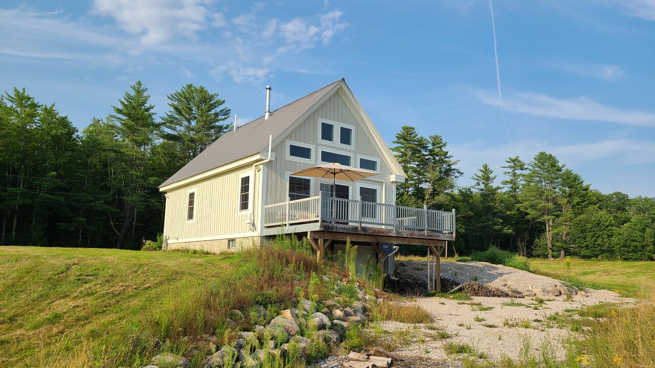 164 Harnden Rd in Brownfield, ME - Building Photo