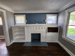 5836 Euclid Ave in Kansas City, MO - Building Photo - Building Photo