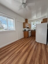 13330 Clairmont Way, Unit 1 in Oregon City, OR - Building Photo - Building Photo