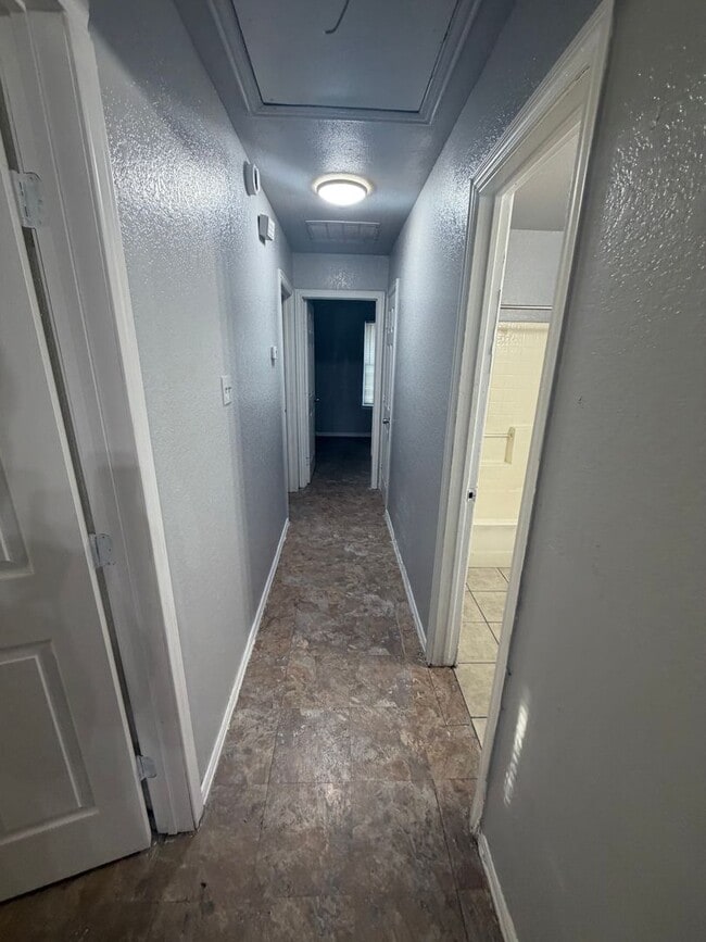 933-935 Baker St in Fort Worth, TX - Building Photo - Building Photo