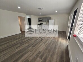 1731 Alcazar Dr in Miramar, FL - Building Photo - Building Photo