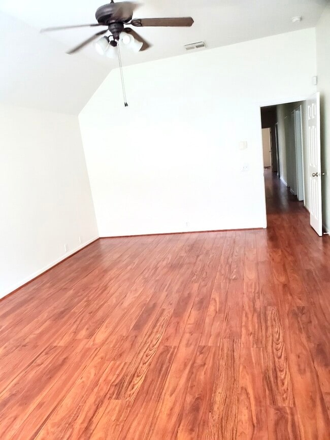 2526 Sunrise Harbor Ln