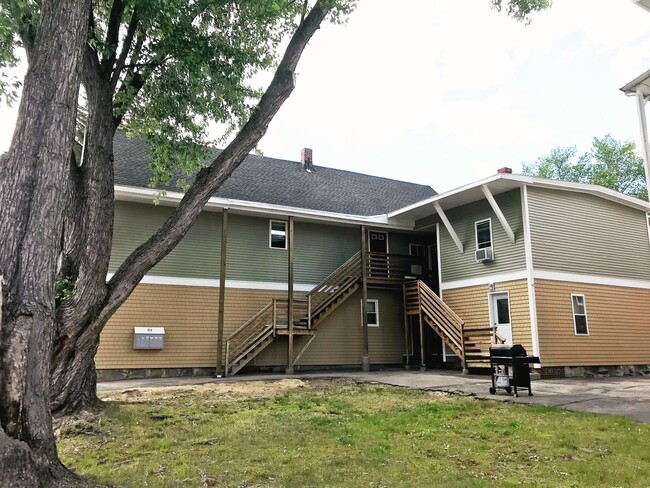 53 Walker St in Manchester, NH - Building Photo - Building Photo