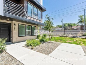 147 E Amboise Ct in Sandy, UT - Building Photo - Building Photo