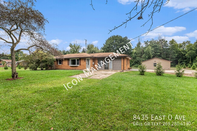 8435 E O Ave in Kalamazoo, MI - Building Photo - Building Photo